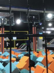 -蹦贝运动中心·蹦床·攀岩·闯关(龙岗店)