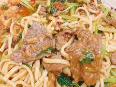 -方铲铲·成都板凳面(滨江银泰店)
