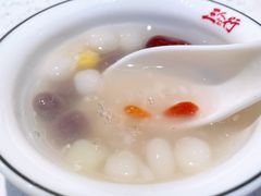 -三人行骨头王火锅(长寿店)