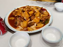 -撒拉人家.酸菜牦牛肉火锅