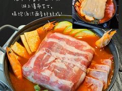 -万达广场(南昌红谷滩店)