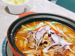 -腩得欢喜·牛腩煲火锅(万庭大厦店)