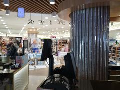 -金鹰超市(国际购物中心新街口店)