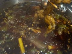 -肖肖酸萝卜鱼火锅(总店)