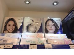 -LensCrafters亮视点·OAKLEY精选(静安嘉里中心店)