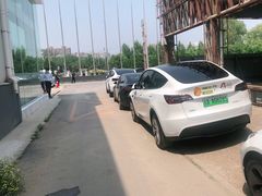 -TESLA 特斯拉(北京南四环中路特斯拉中心)