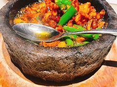 石锅杭椒牛蛙-桂满陇-十里风荷(合生汇店)
