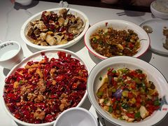 -湘西小馆(滨河路店)