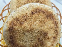 烧饼-清真喜兰老丁羊汤特色小吃