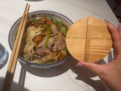 -镇南锅盖面馆(解放路店)