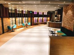 -光海书局(南京东路第一百货店)