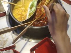 -钢管厂五区小郡肝串串香(蜀都万达店)
