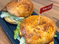 -必胜客(威高广场店)