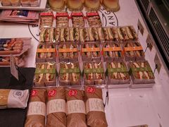 -巴黎贝甜(宜山路店)