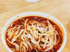 -魏旺湖北正宗牛肉面(硚口公园店)
