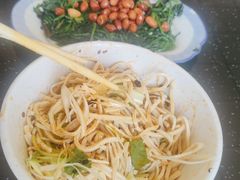 -十二忠手拉面(五福店)