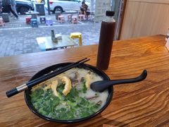 -鸭小妹鸭血粉丝(老门东店)