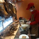 新开的卤鹅店