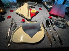 -弦月窗LUNETTE BY AMANDA(复兴路店)