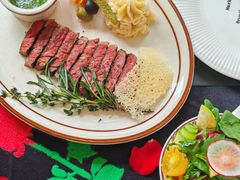 -Mark&Mars Restaurant