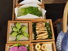 纯素菠菜饺-十二舍·湯物素煮(江泰潤政店)