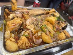 -后街佬·炭火鲜鱼杂(南城店)