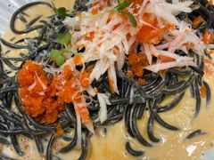 蟹肉海胆酱墨鱼汁意面-CHILLAX轻乐时(侨建·Hi City店)