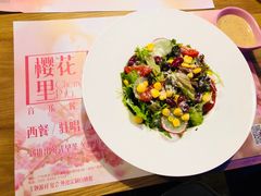 -樱花里音乐餐吧·牛扒椰子鸡(东圃店)