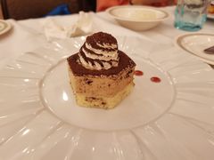 招牌树根蛋糕-莫斯科餐厅