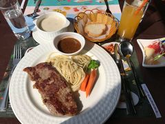 -麦茜哥牛扒城(中银店)