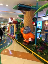 点击看大图 -纽西卡汽车小镇(大悦城店)