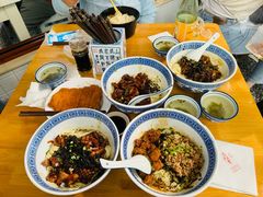 -沪西老弄堂面馆(定西路店)