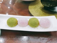 -川流不息·地道川菜·小龙虾(松东路店)