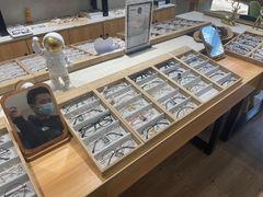 -无界眼镜MaxLess(滨江星光大道店)