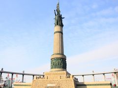 -人民防洪胜利纪念塔