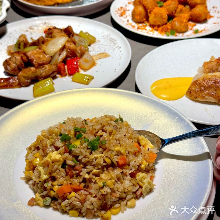 在洛阳！！花小钱装大杯！！！