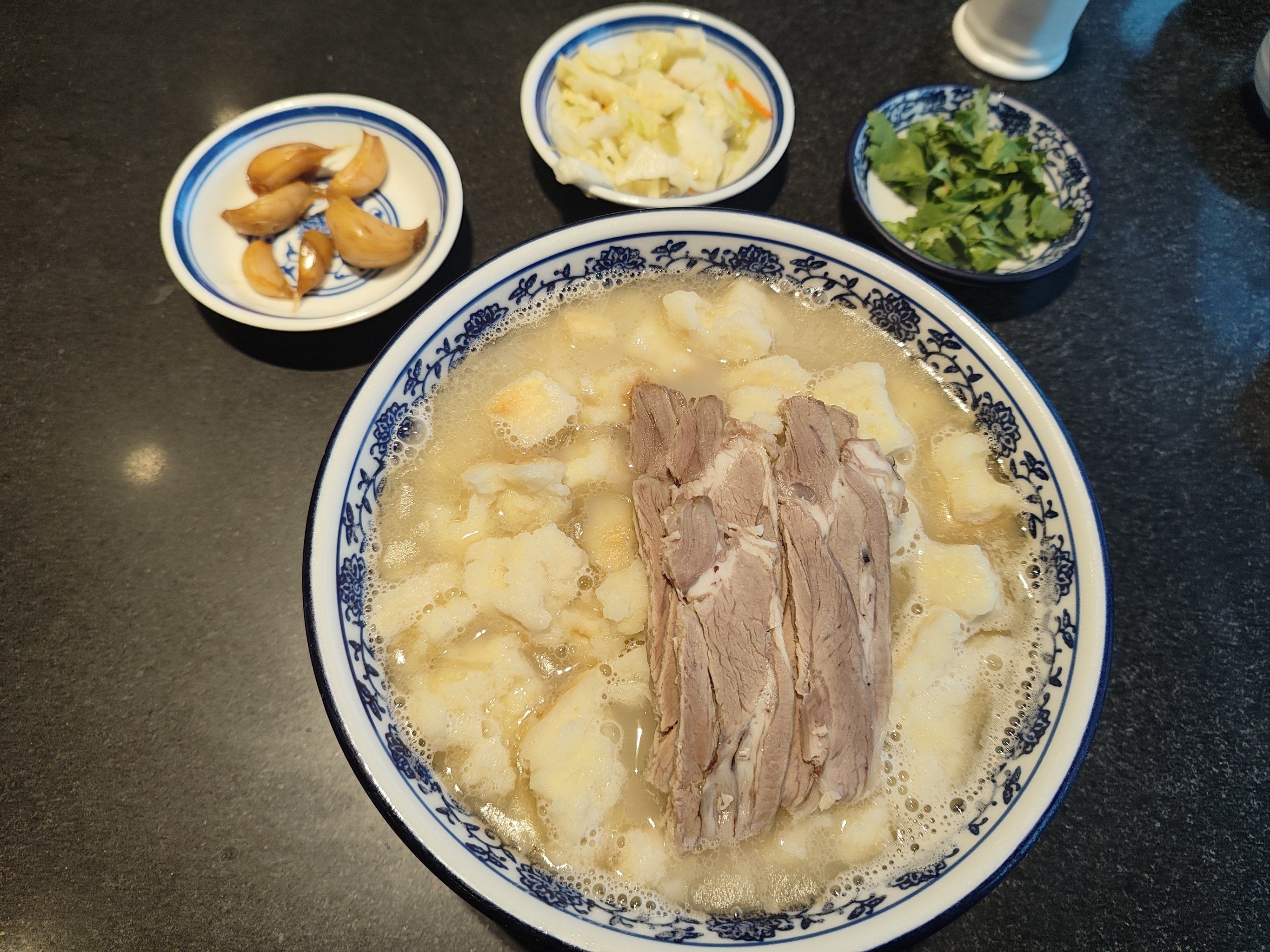 来开封中兴楼吃泡馍啦