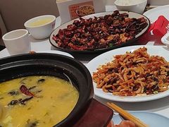 -渝乡辣婆婆·川菜 水煮鱼(中山西路店)