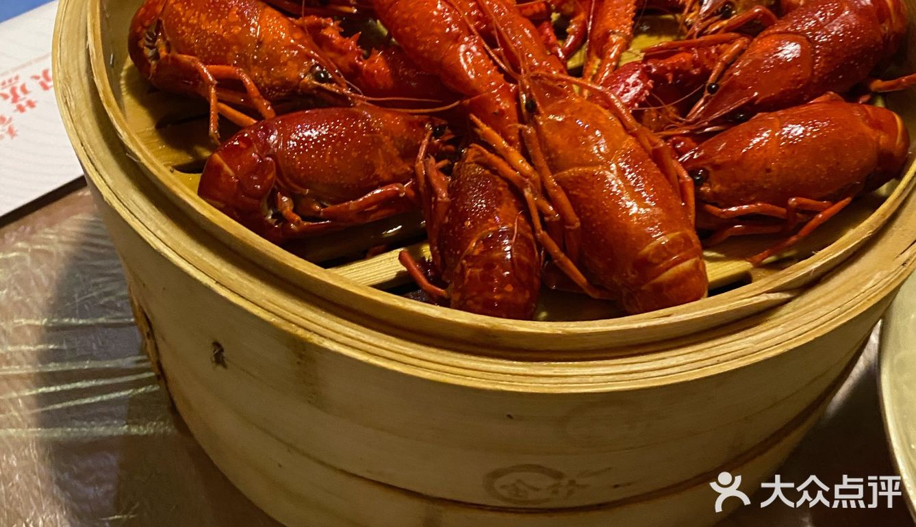 吃虾还是靓靓深得我心～