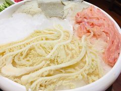 三必吃-沸炉重庆老火锅(军事博物馆店)