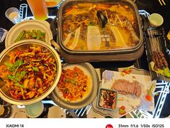 -星璨火吧KTV聚会餐厅(丰庆路店)