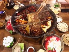 -白乐天毛肚火锅馆(南滨路店)
