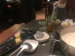 -捞王锅物料理(上海世茂广场店)