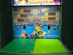 -嗨翻Hi-Fun竞技主题乐园·蹦床亲子生日轰趴(国光1937店)