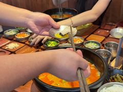 -银米·云南传统过桥米线(双廊黑金冠店)