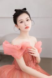 -洋洋婚纱品牌集合店