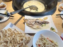 -陈大锅·岳阳鱼馆·地道岳阳菜(美食街店)