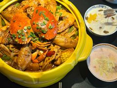 -多嘴超级肉蟹煲(杉杉国潮主题店)