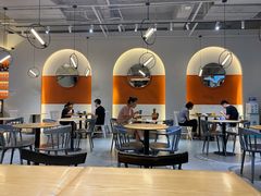 大堂-HELLO 27 意面·沙拉·帕尼尼