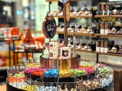 -Laderach 莱德拉(上海环贸iapm店)